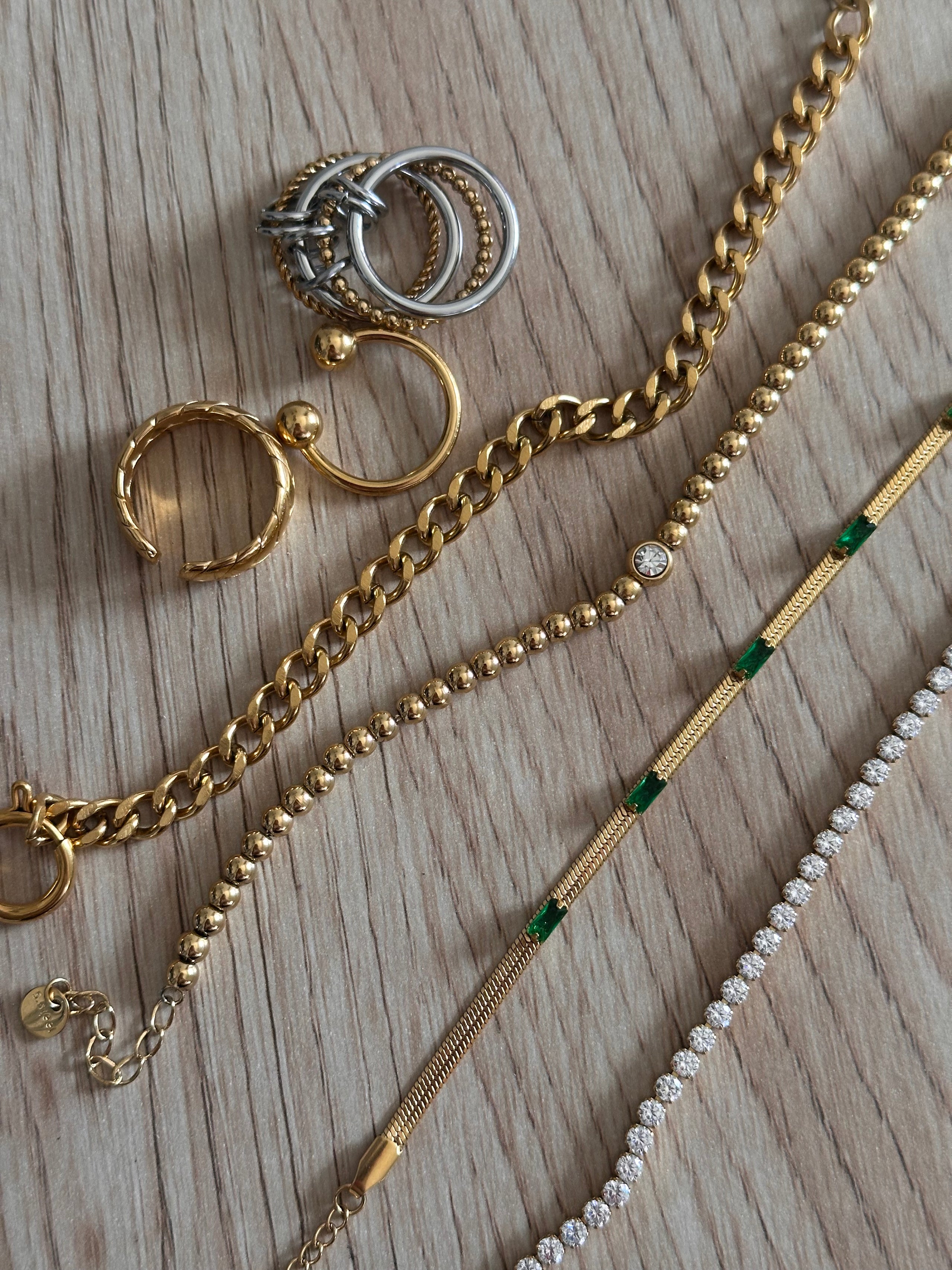 Bracelet/Bangles
