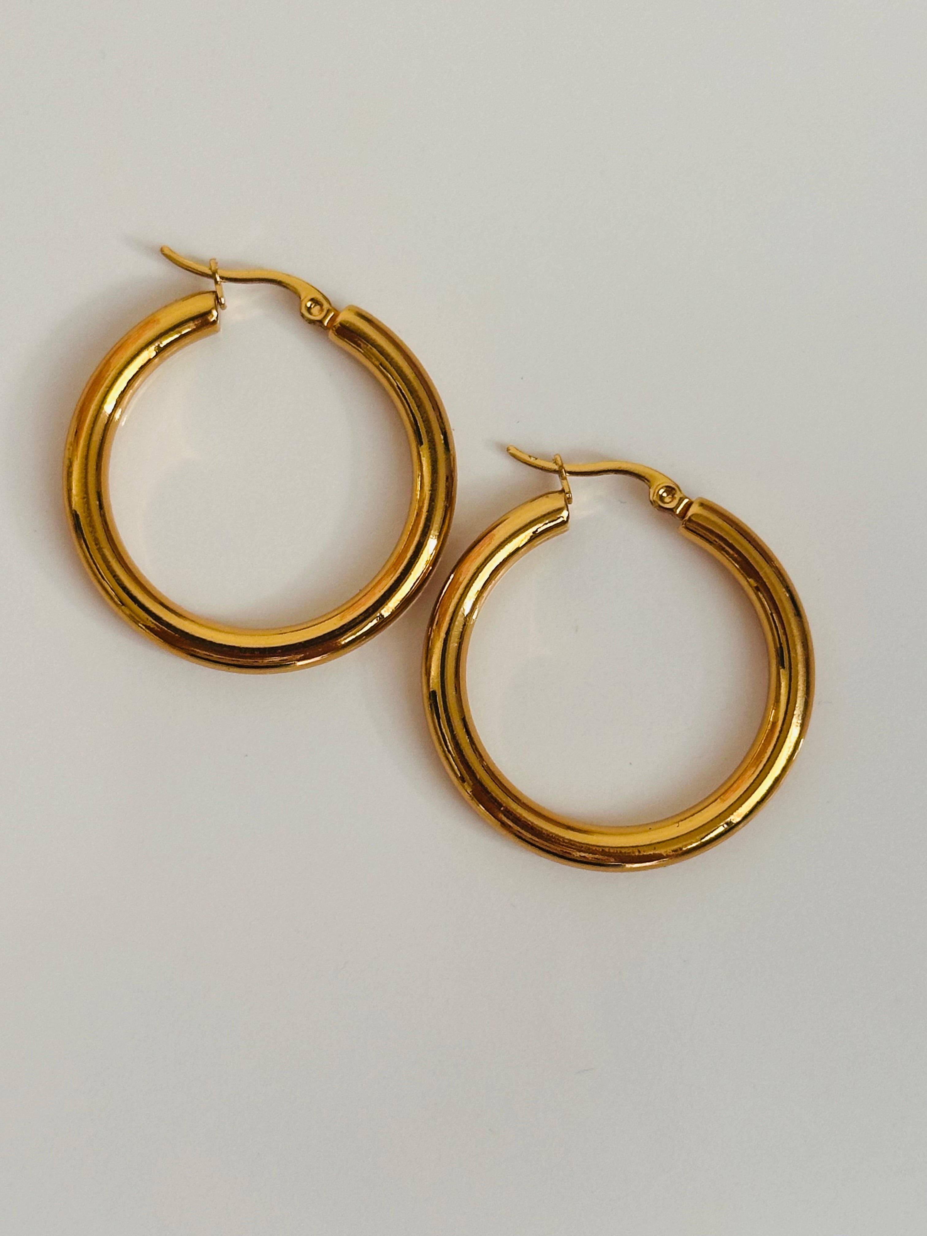 Aura Hoops